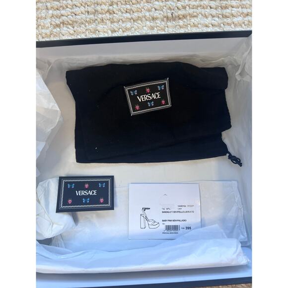 VERSACE Mettalic Logo Charm Platform Heel Sz 39.5M - Picture 3 of 10